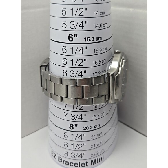 Casio Edifice EF104 Quartz Black Dial Date 100M Stainless Steel New Battery Mens - Picture 7 of 13